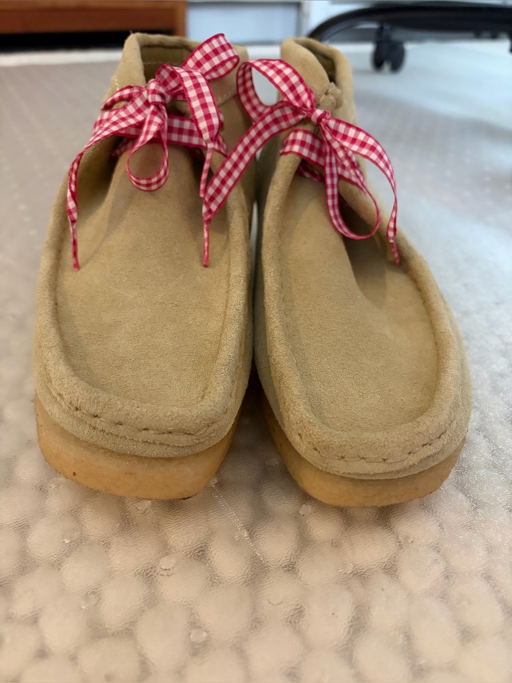 Clark’s wallabies boots maple sz 7